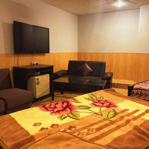 Loralai District Hotel | Moon Hotel