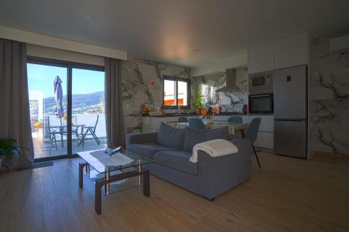 Calheta House | Moonfall House