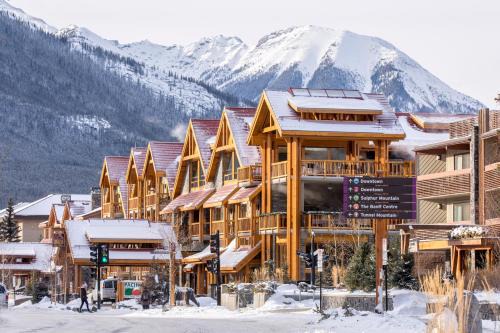 Banff Hotel | Moose Hotel and Suites