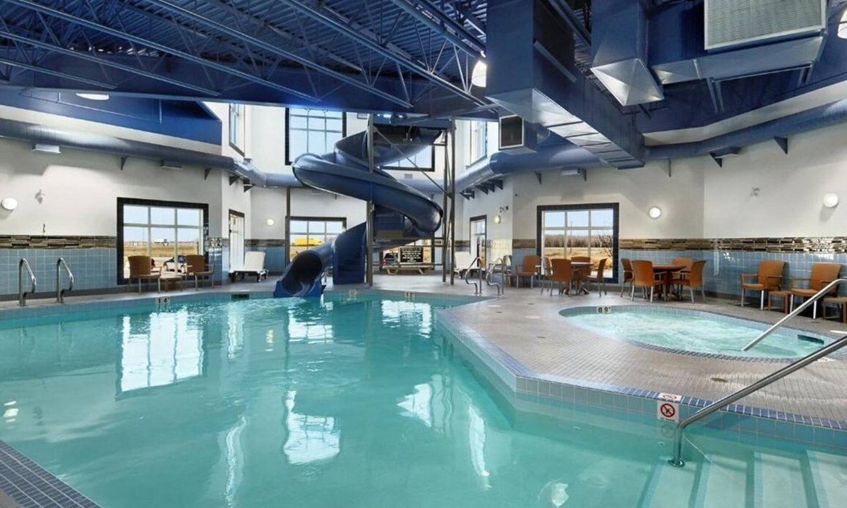 Moosomin Hotel | Moosomin Canalta