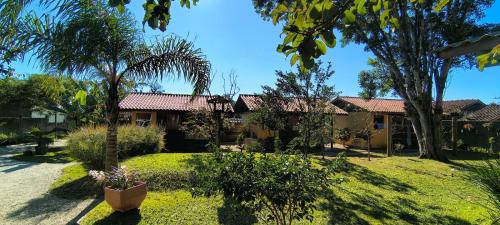 Praia do Rosa House | Morada Alto Astral