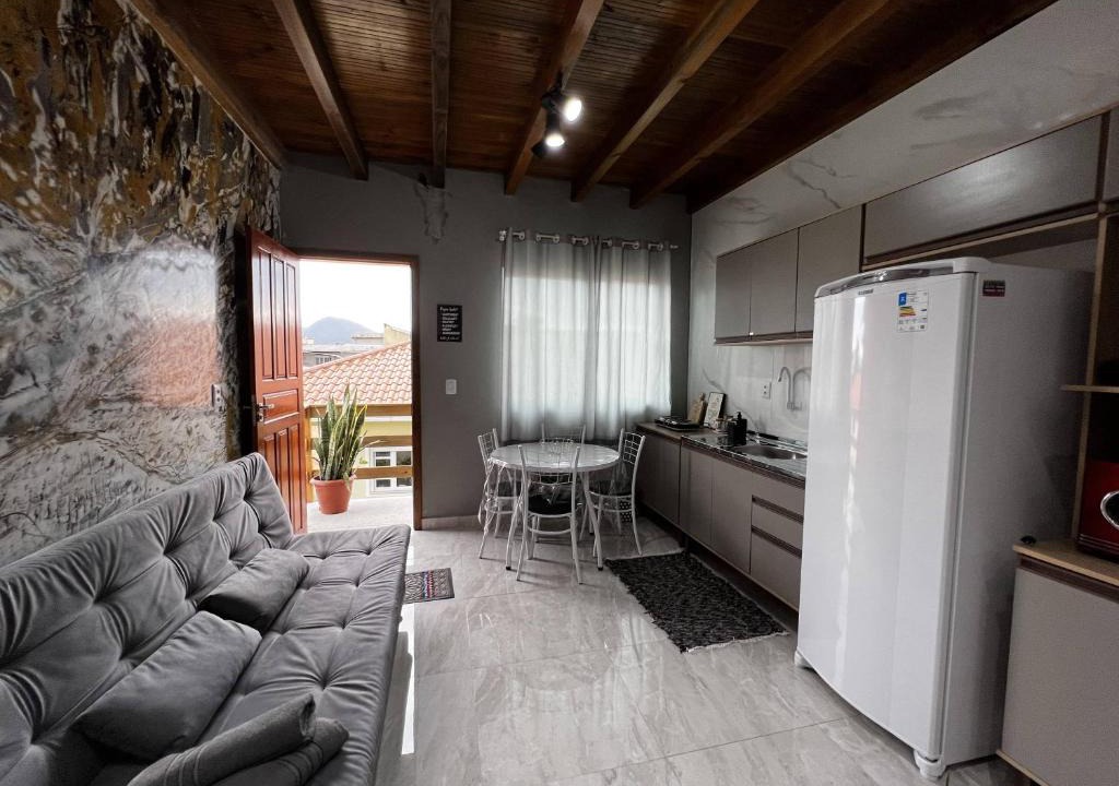 Carianos Apartment | Moradas Desterro, próximo ao aeroporto 24