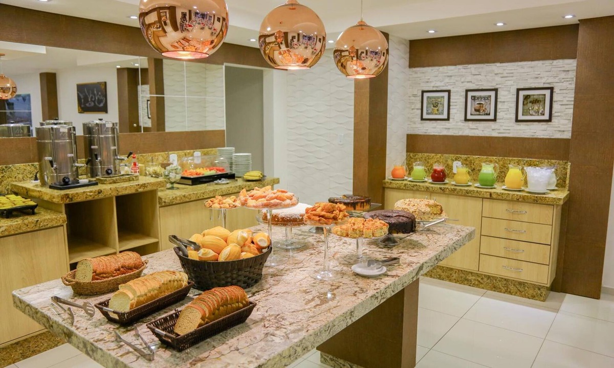 Realeza Hotel | Morangos Hotel