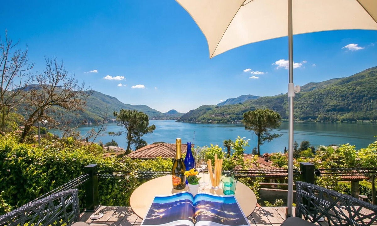 Morcote Villa | Morcote Magic View