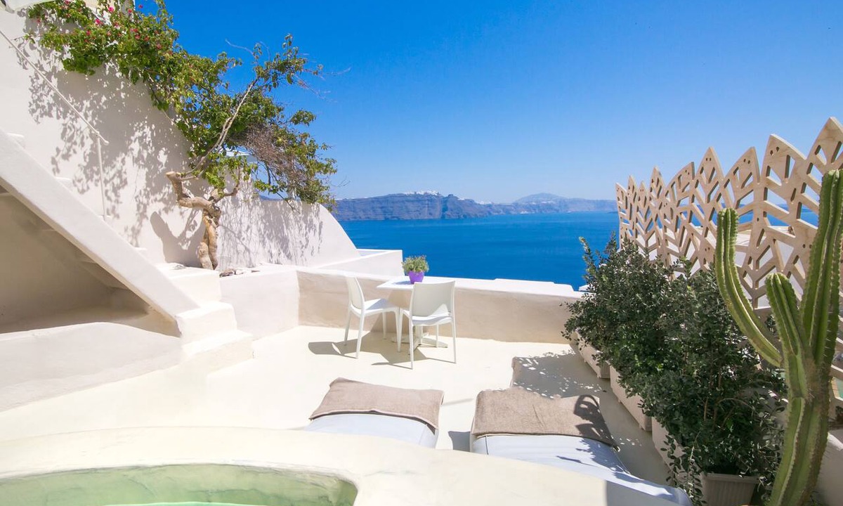 Oia Villa | Morfi Cave House