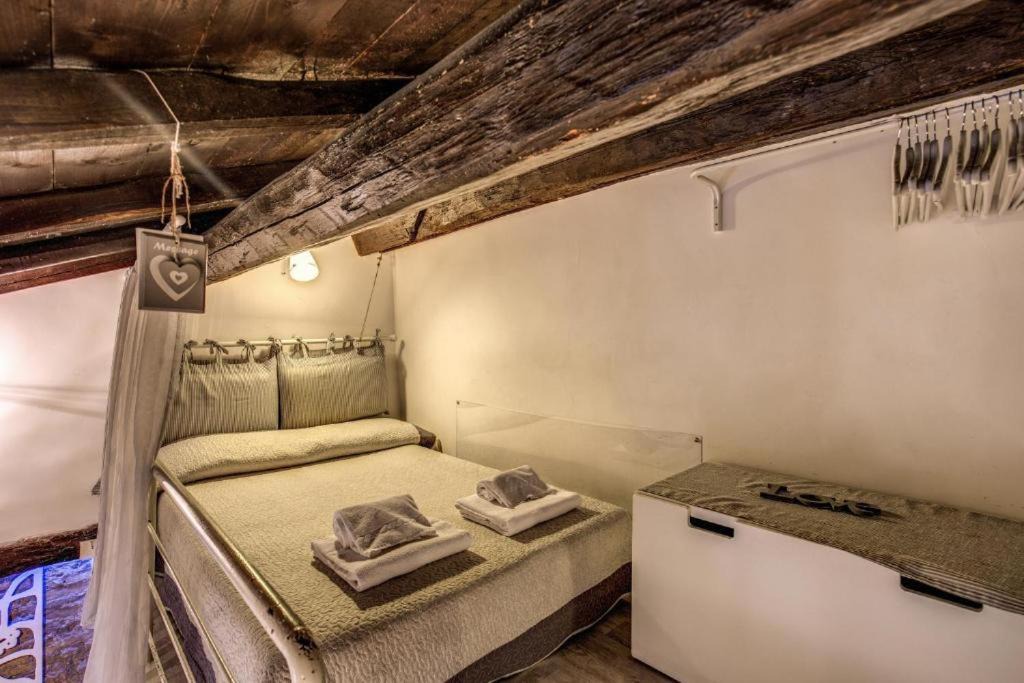 Trastevere Apartment | Moro Magenta 4 Casa e Appartamento per Vacanze