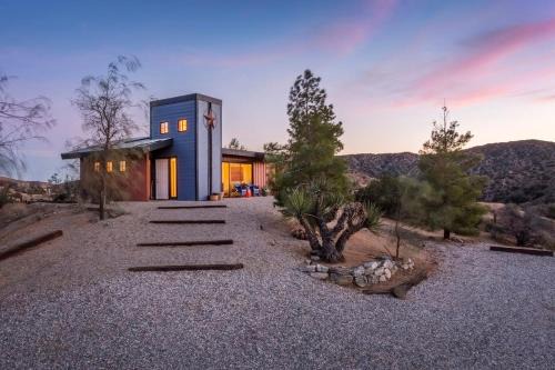 Morongo Valley House | Morongo Star Ranch - Rolling Country Hills w Pool