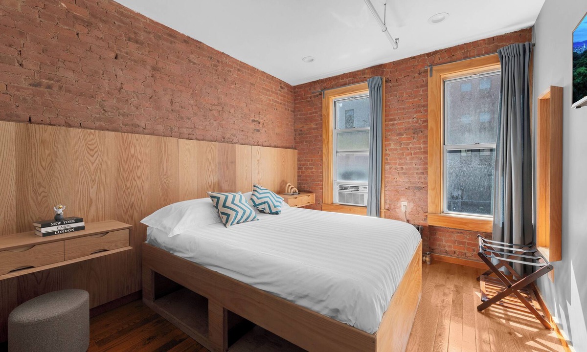 Tremont House | Morris Guest House