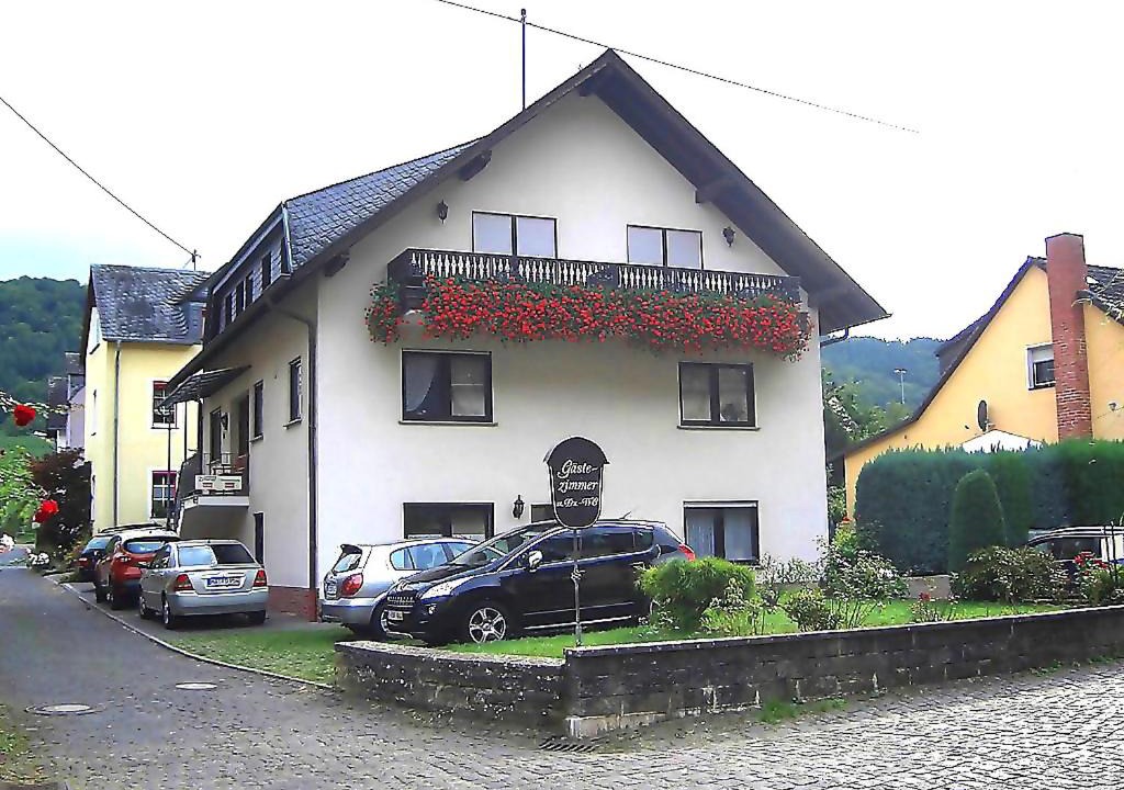 Ernst House | Mosel-Gästehaus Kirch