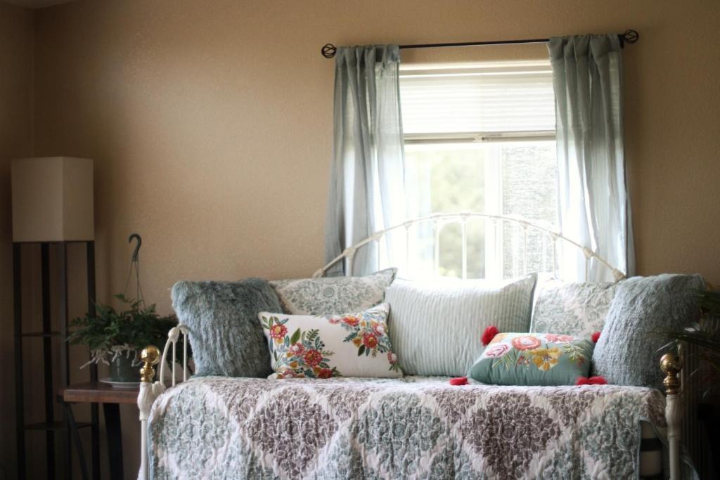 Alpine House | Moss Room: Nature, Weed, & Wine at Fernwood