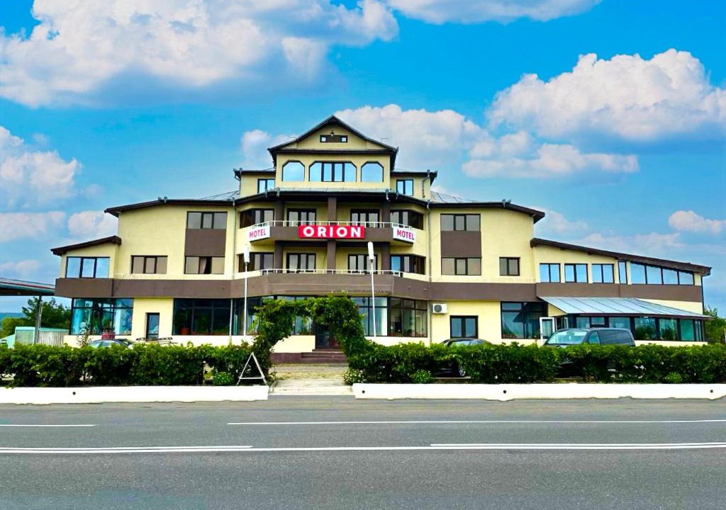 Tamboesti Hotel | Motel Orion