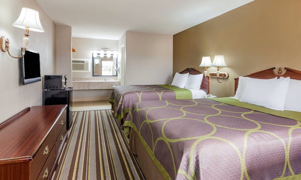 Mount Pleasant Hotel | Mount Pleasant INN