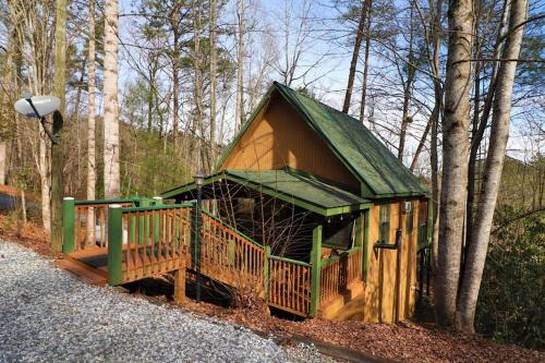Helen House | Mountain Cabin 2B Jacuzzi #10