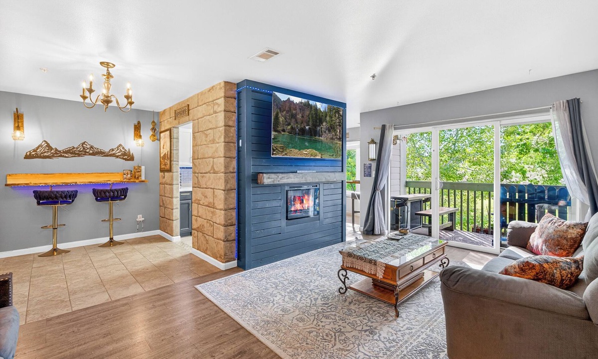 New Castle Condo | Mountain Escape Exclusive Spa Kit & Local Perks for Guests Views Golf