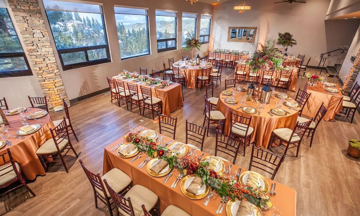 Tahoe Village Hotel | Mountain Getaway: 3 Family-friendly Villa + Pools, & Scenic Views