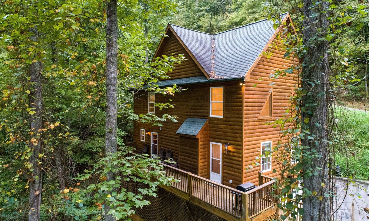 Sylva Cabin | Mountain High - Cozy Mountain Home