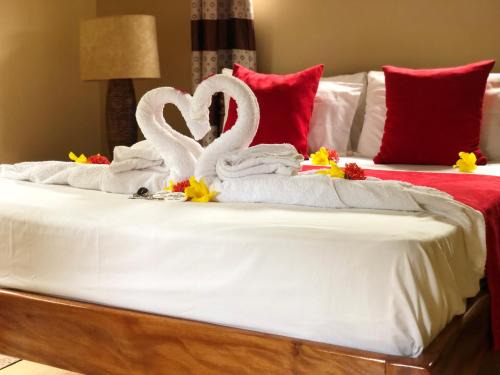 Anse Volbert Village House | Mountain Lodge