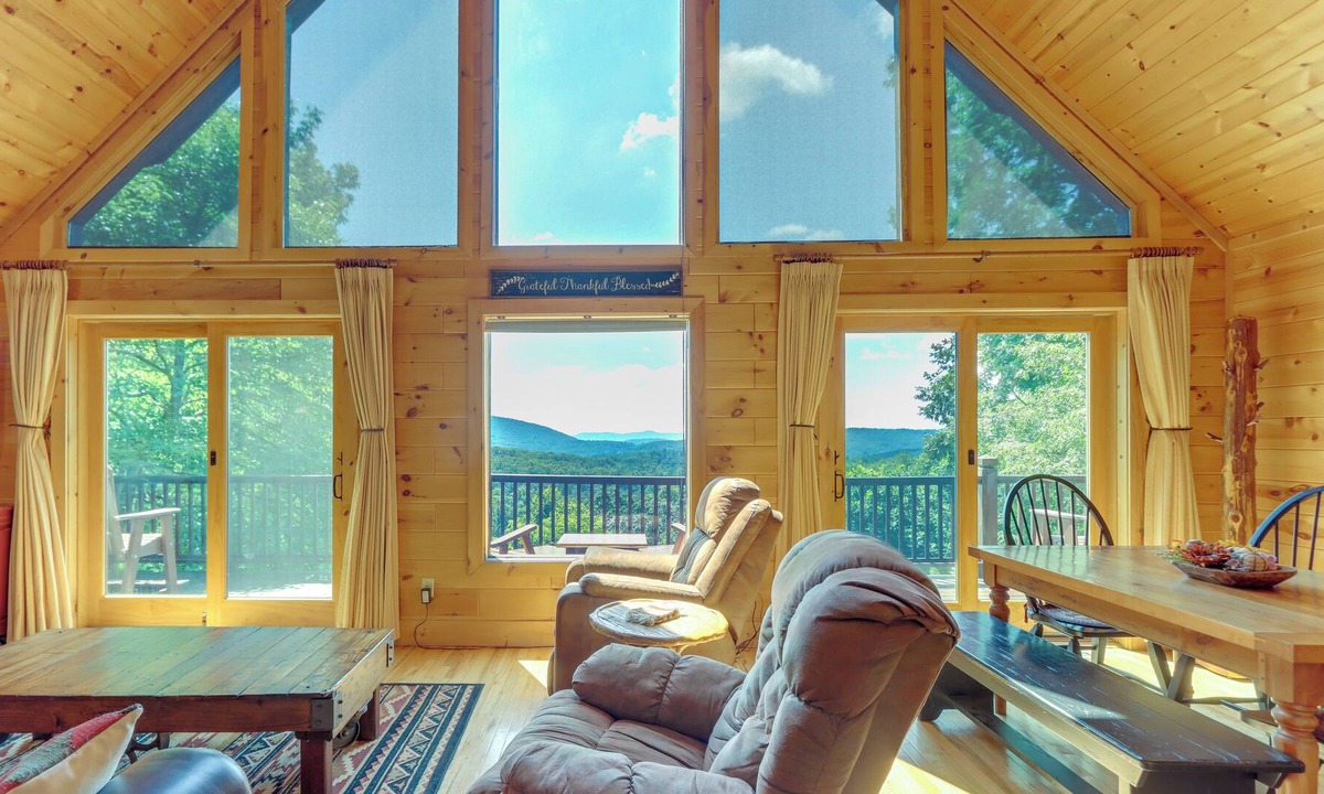 Indian Rock Springs Cabin | Mountain Oasis: Murphy Cabin w/ Deck & Fire Pit!