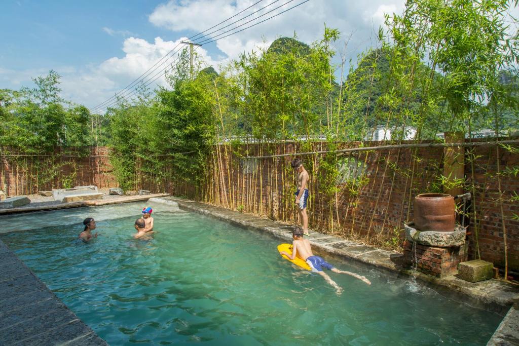 Yangshuo Hostel | Mountain Stream Hostel Yangshuo