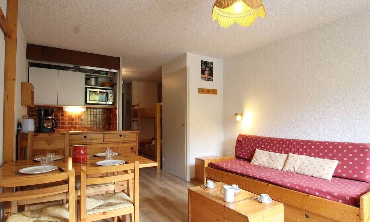 Chantemerle Apartment | Mountain Studio with Balcony, Sleeps 4 - Serre-Chevalier