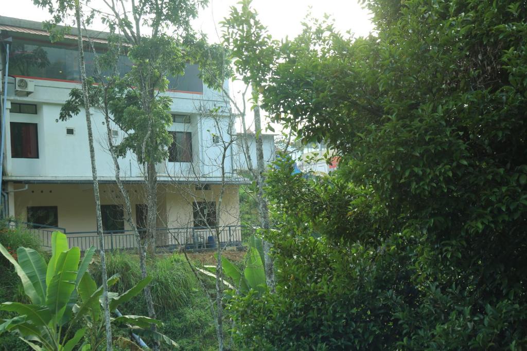 Anachal House | MOUNTAIN TREES COTTAGES