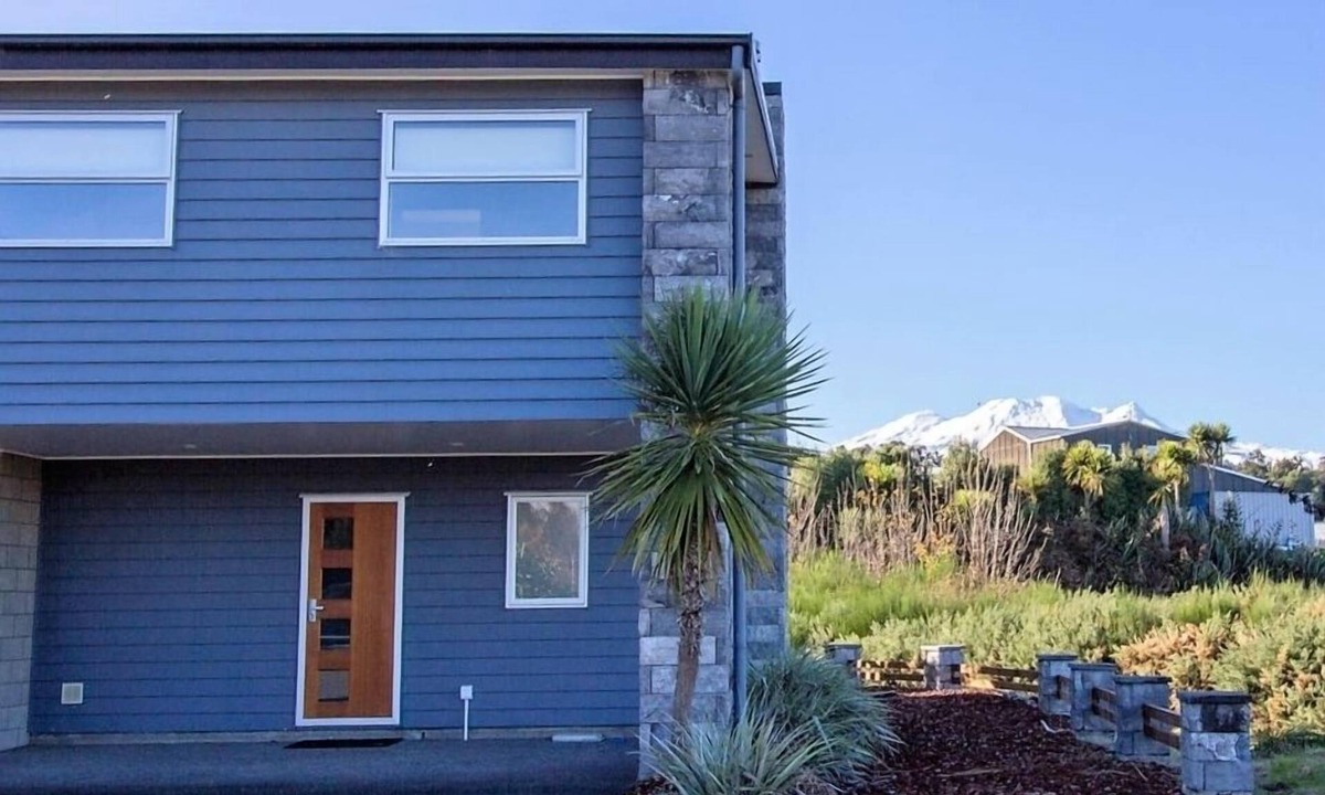 Ohakune Apartment | Mountain View Apartments - 27C 3 Bedroom