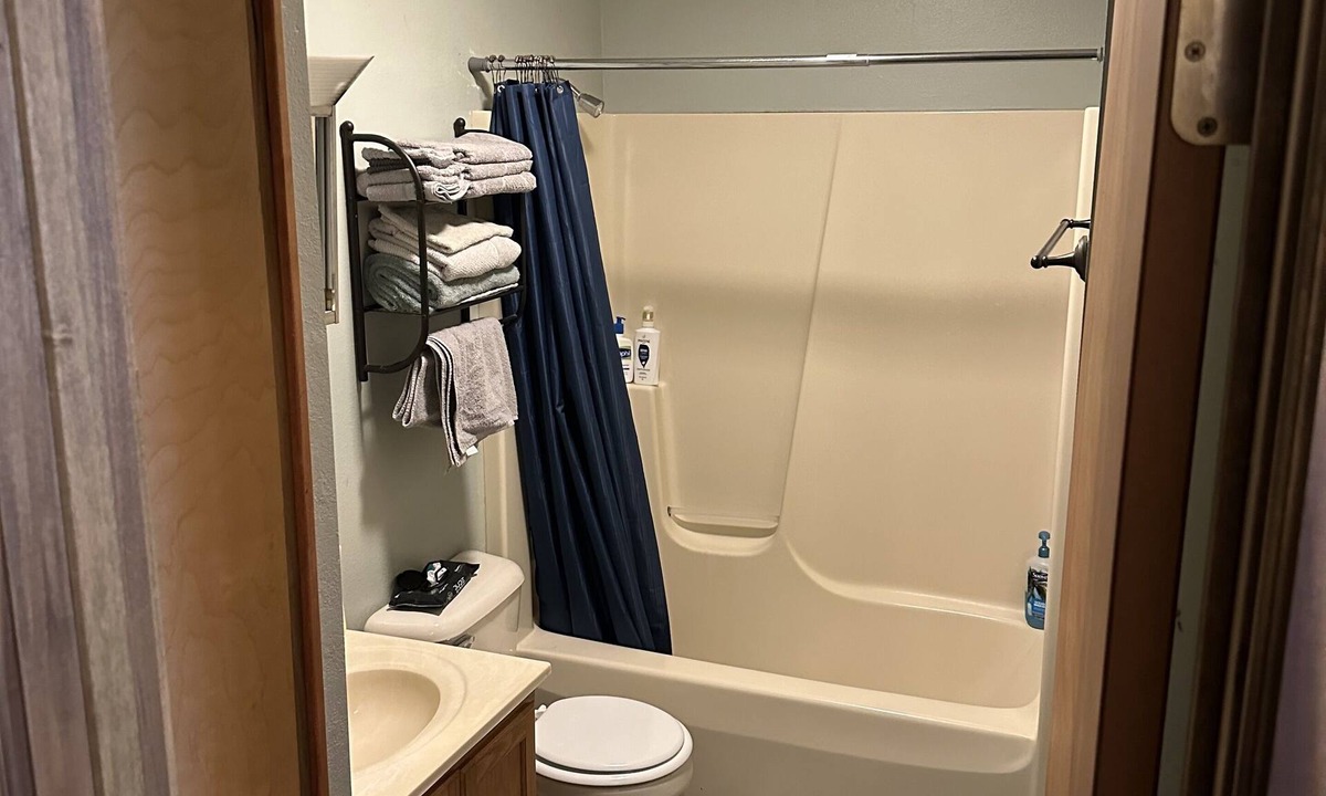 Leadsville Apartment | Mountain View Apartment
