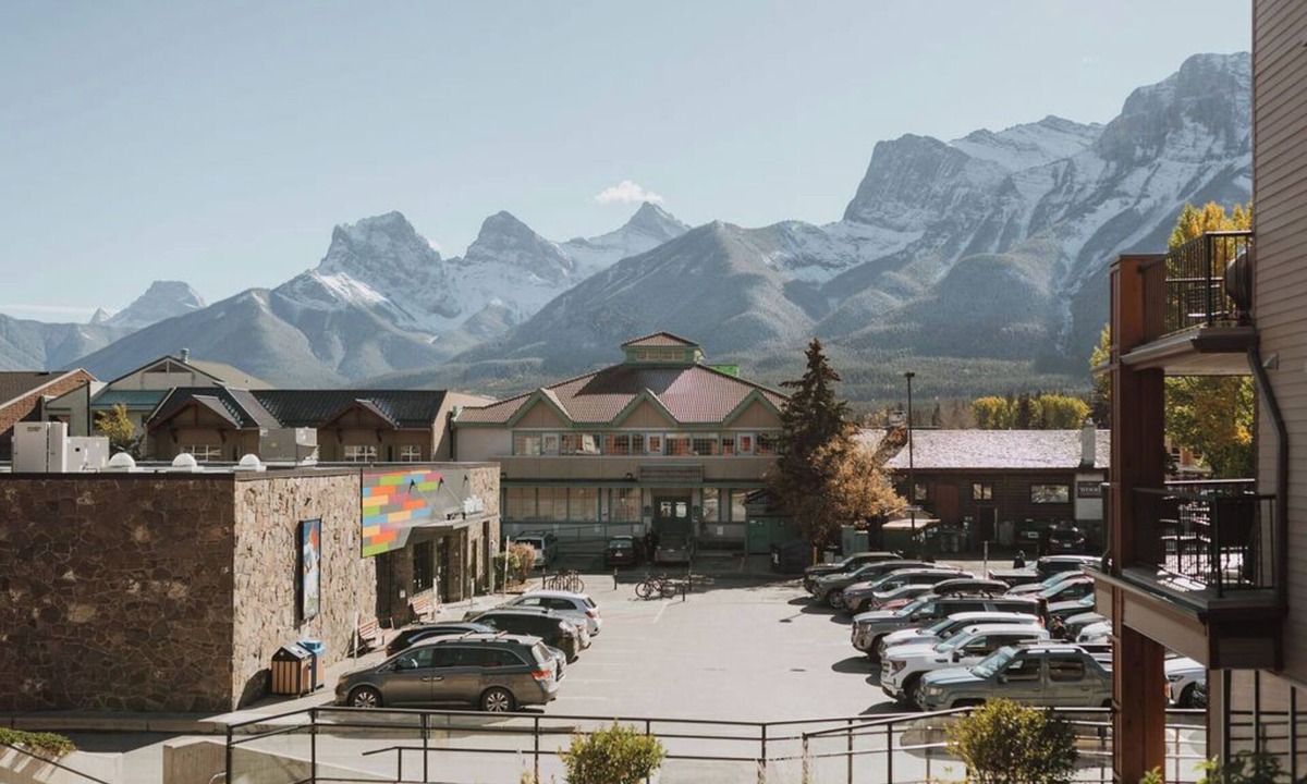 Town Centre Condo | Mountain View Downtown Canmore - Best Location!