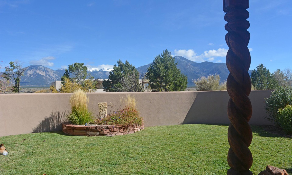 El Prado House | Mountain View- Great Views Enclosed Patio with Private Hot Tub Pool Table