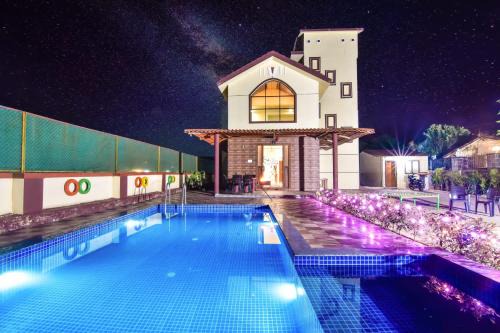 Talegaon Dabhade Villa | Mountain View Haven 3BHK Big Pool villa by lifeline villas