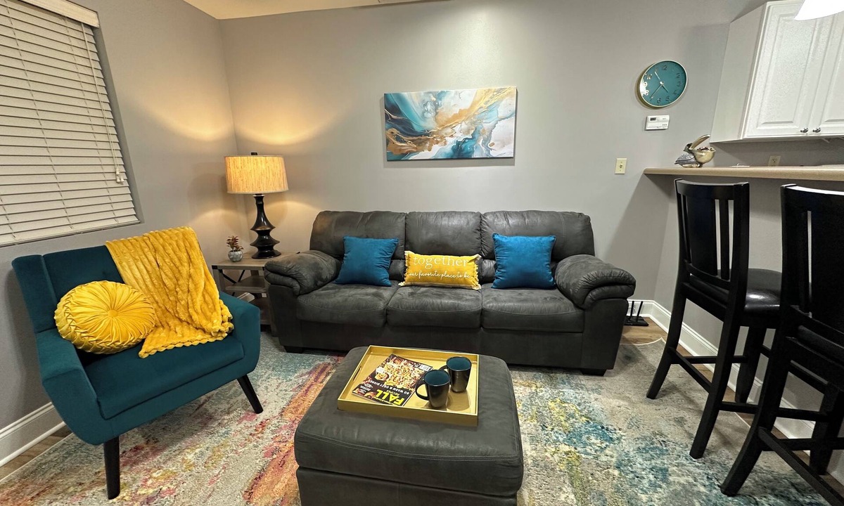 Bluff City Condo | Mountain View-Peaceful 1 BR, 1 Bathroom Condo in Bristol