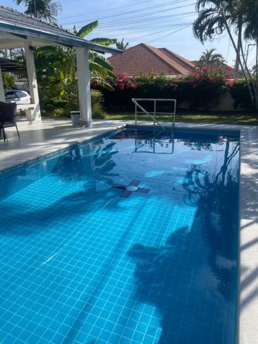 Pak Nam Pran Villa | Mountain View Villa