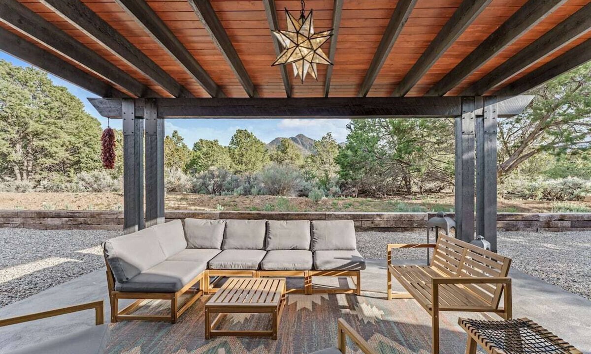 Ranchos De Taos House | Mountain Views~Secluded Retreat~Taos Haven