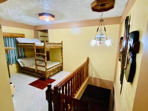 Baguio House | Mountain Villa View Three spacious bedrooms