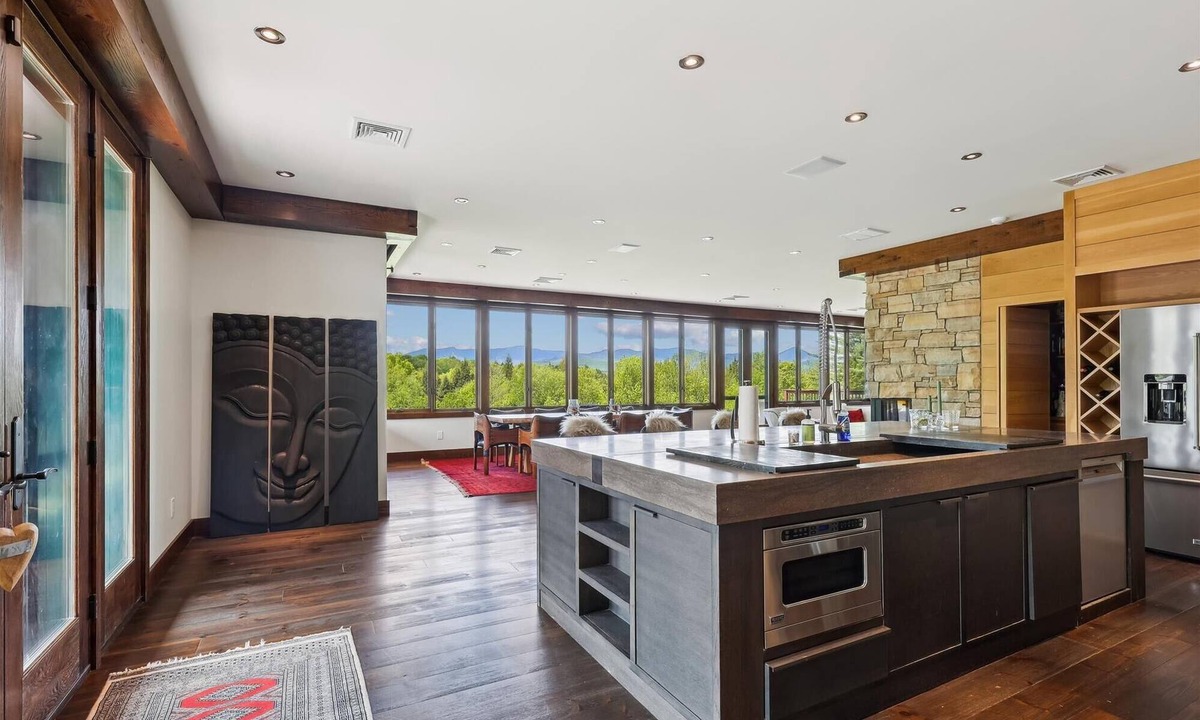Stowe House | Mountain Zen: spacious 3 br, expansive decks with views, private swimming pond w/dock!