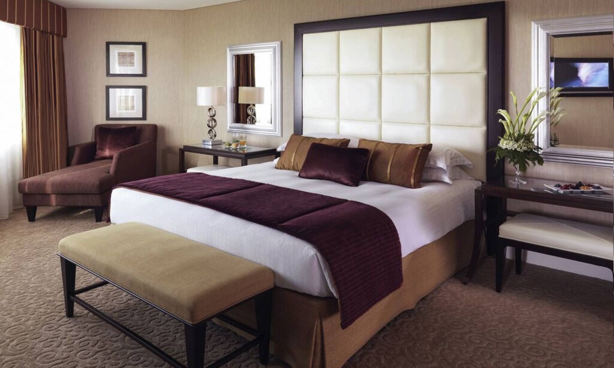 Garhoud Hotel | Movenpick Al Bustan | Executive Room | Modern Luxury, Arabic Charm | 2 Units