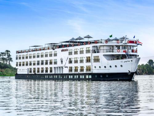 Nile River Luxor Boat Rental | Movenpick MS Hamees