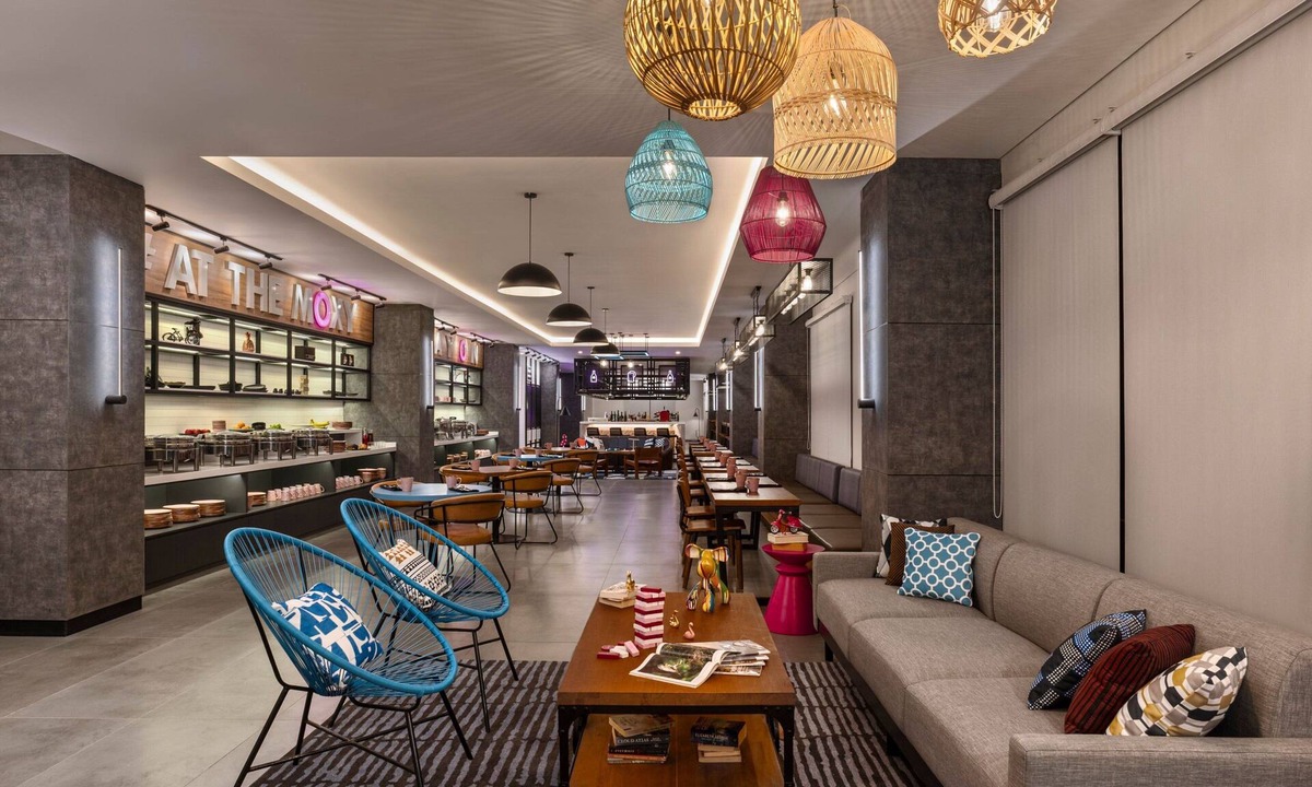 Banjarsari Hotel | Moxy Solo