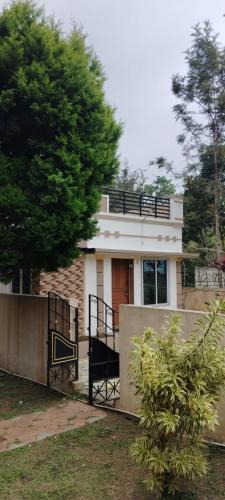 Yercaud House | MP Cottage & Resort