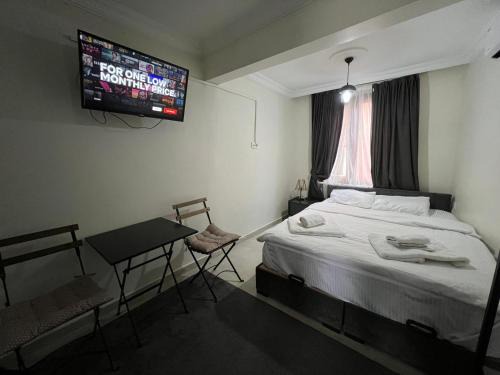 Fatih Apartment | Mr Miller Suite