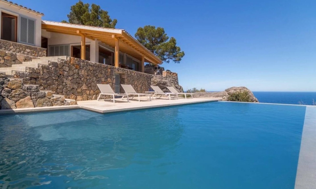 Soller Villa | MULETA DE CAN PIZÀ - Spectacular house with views of the Port of Sóller and free WiFi