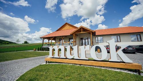 Miercurea Nirajului House | Murok