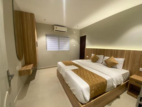 Edapalli Hotel | Muziris Manor Residency