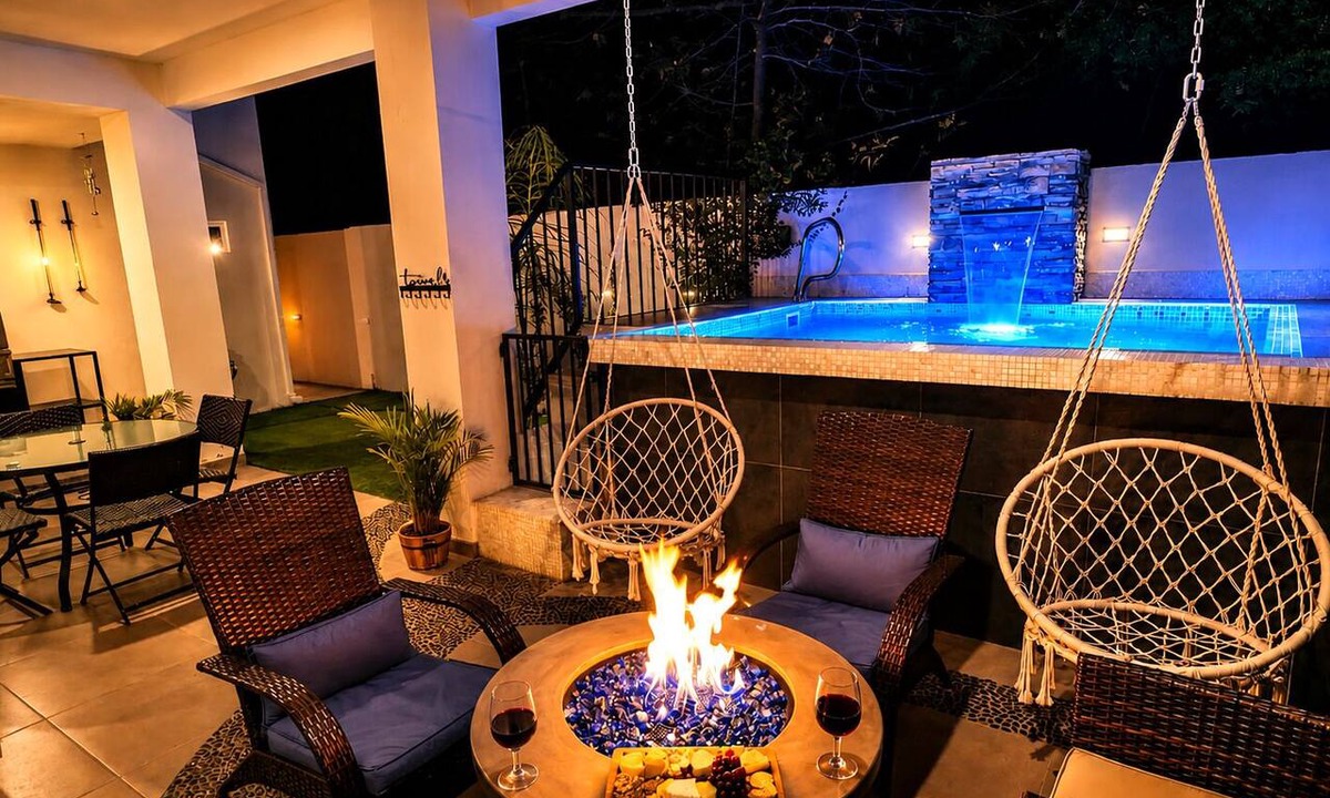 Valle de Guadalupe House | 5bed/4bath Spacious Modern Home Centrally Located