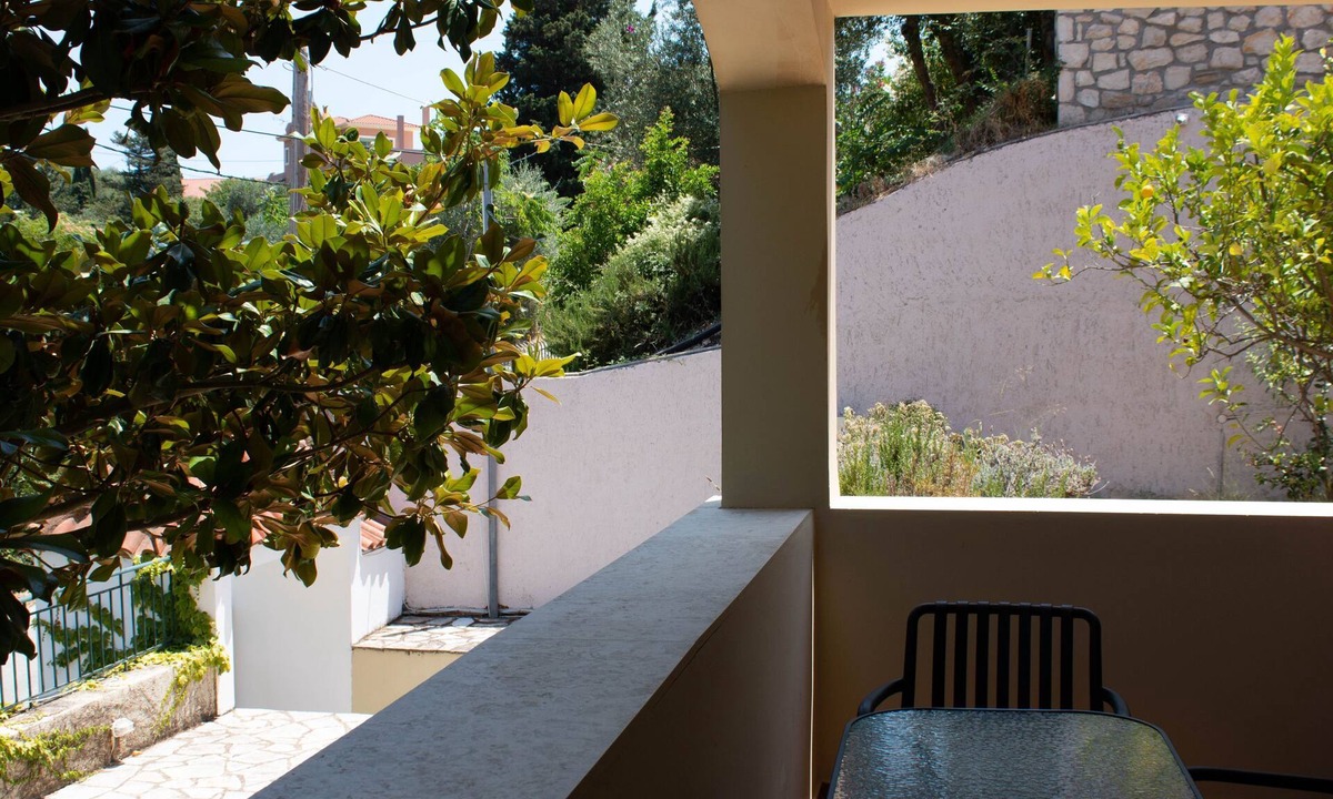 Dhrakata Apartment | Myrtos Cottages Terpsihore