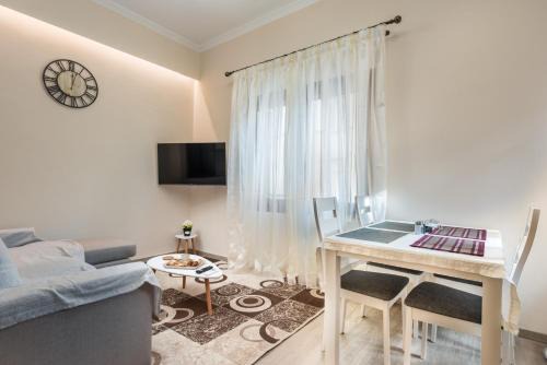 Mytilene Apartment | Mytilene Central Home 4
