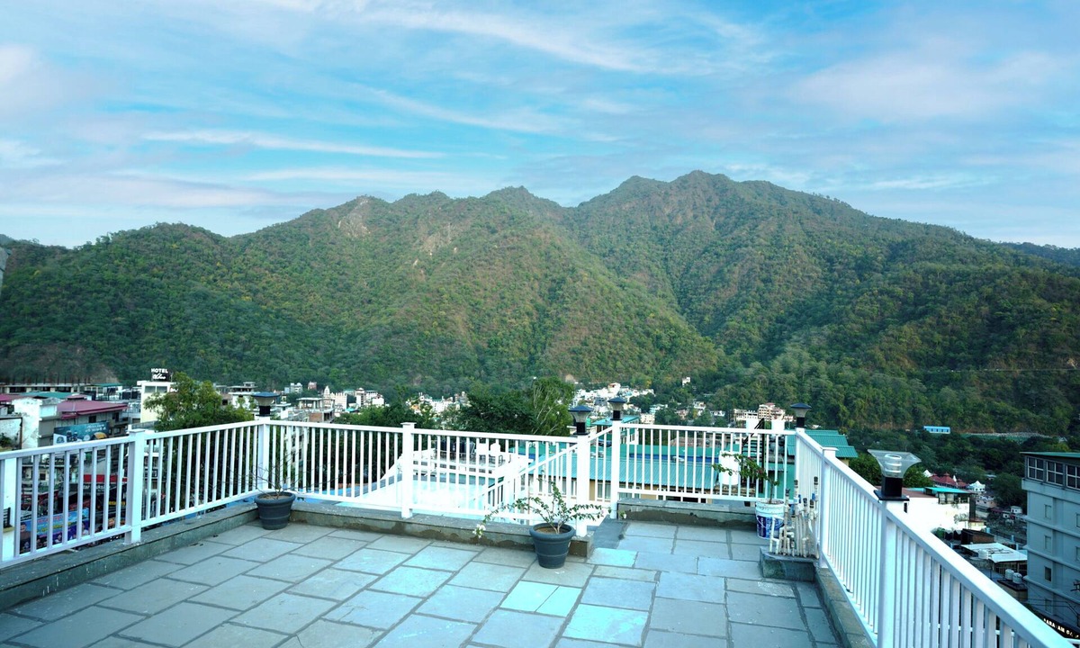 Tapovan Hotel | N3N Ganga Retreat by Stotrak