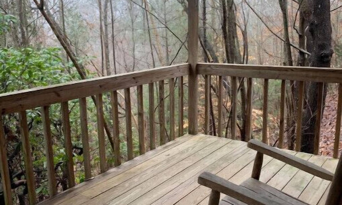 Helen Cabin | Nacoochee 2