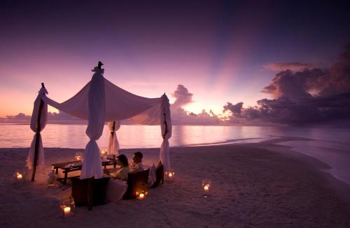 Ukulhas Hotel | Nala Veli Beach & Spa