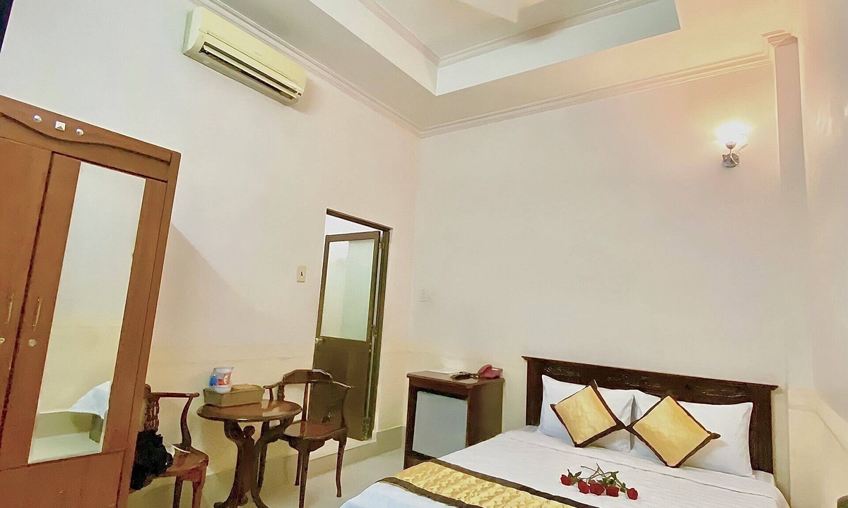 Ninh Kieu Hotel | Nama Hotel